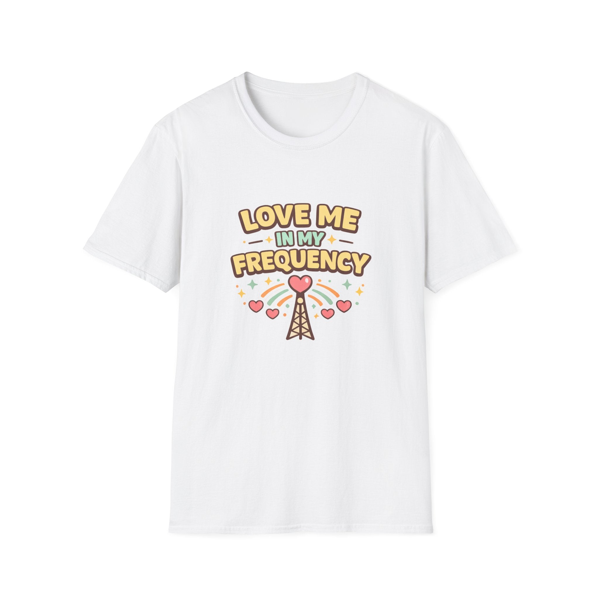 Love Me In My Frequency T-Shirt – Cute Radio Heart Signal Tee
