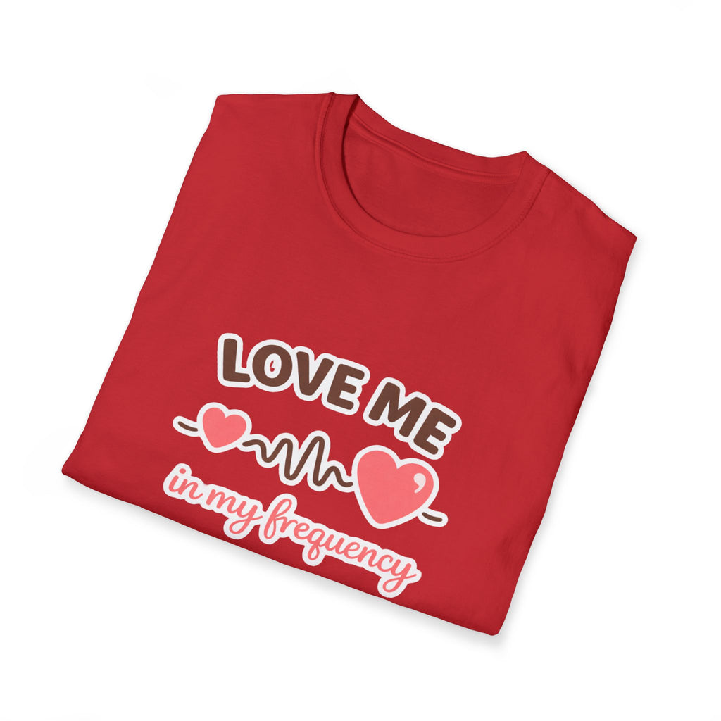 Love Me in My Frequency T-Shirt – Cute Heartbeat Graphic Tee