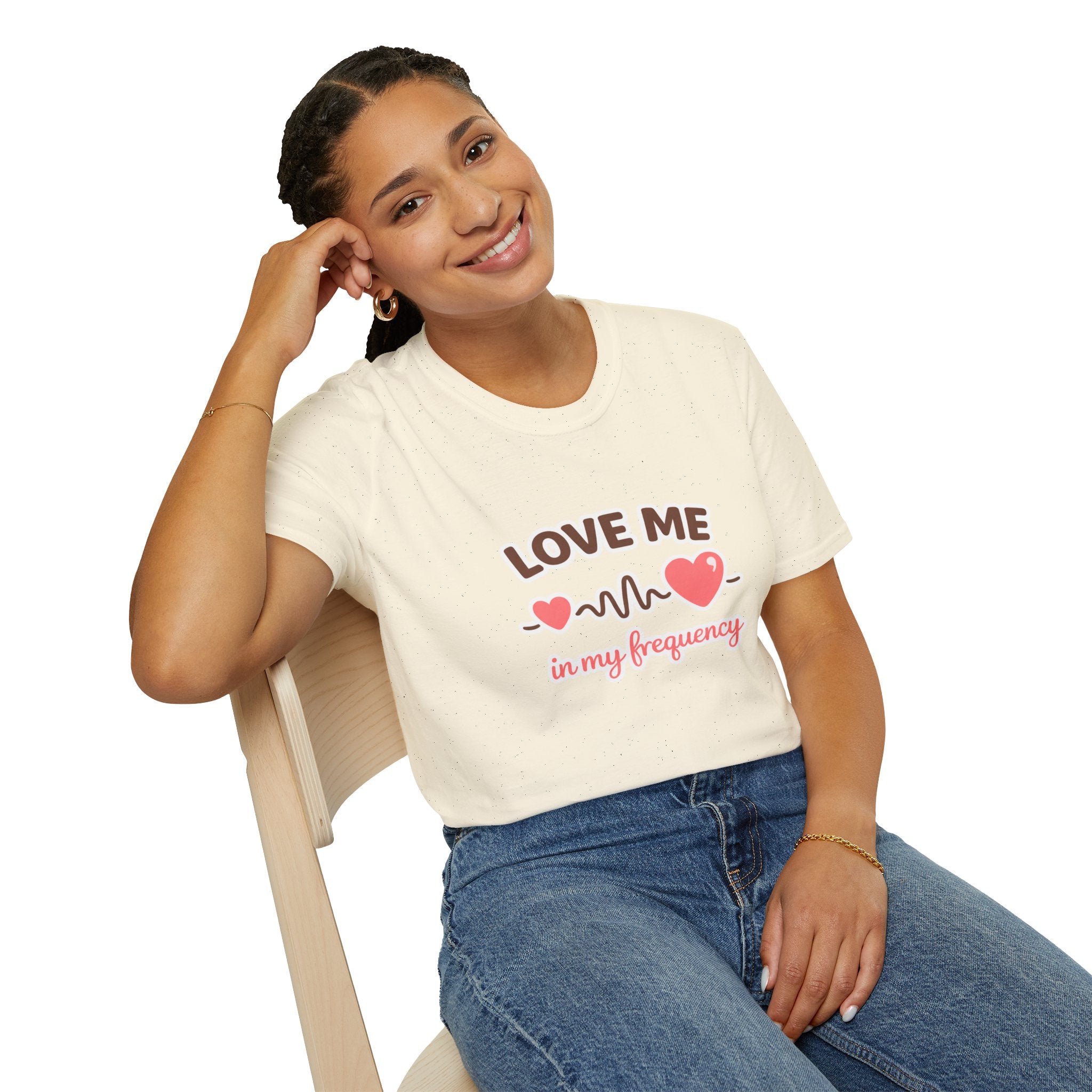 Love Me in My Frequency T-Shirt – Cute Heartbeat Graphic Tee